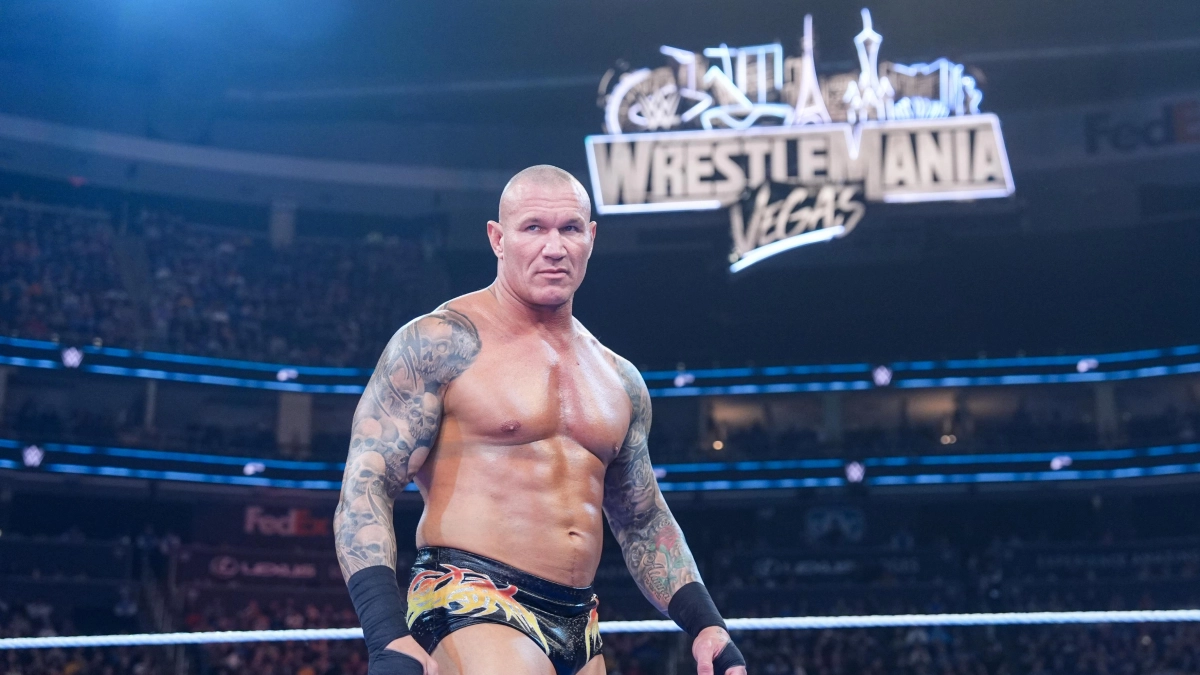 Почему WWE не продлила контракт Рэнди Ортона на срок его травмы?
