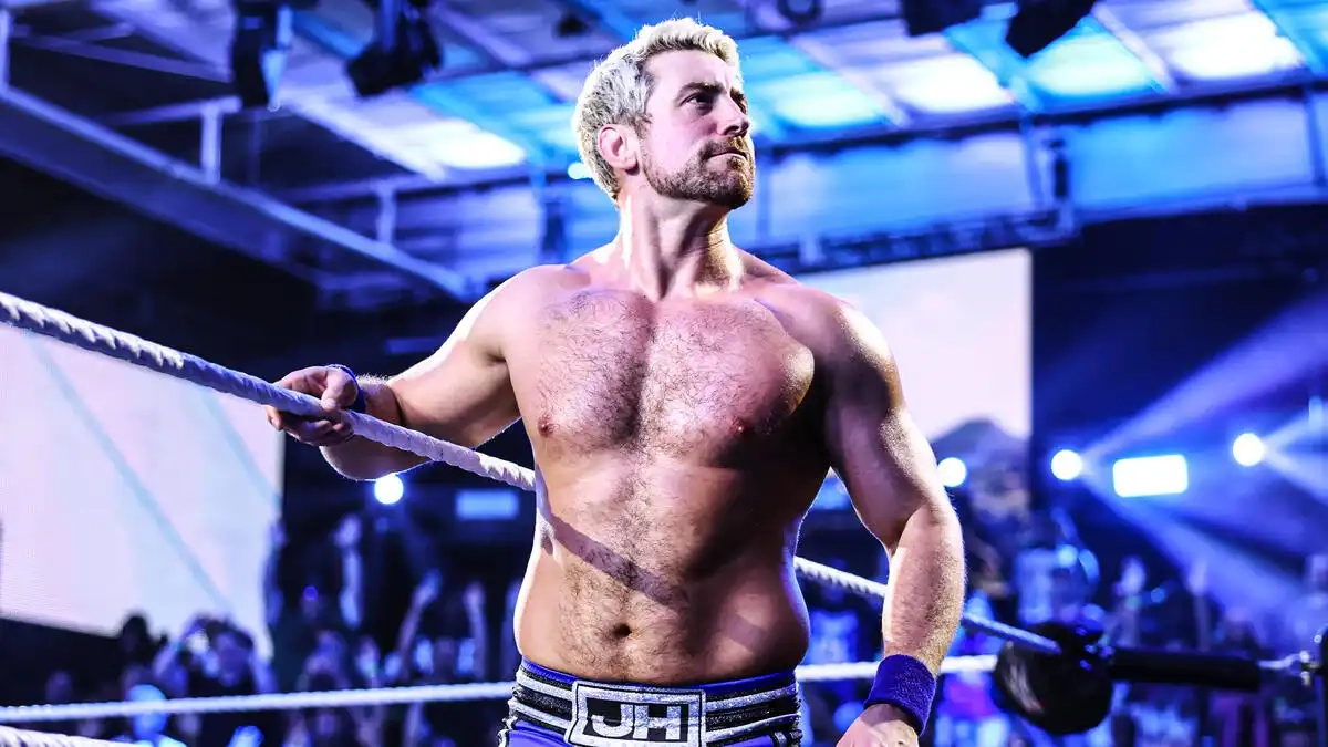 Раскрыта причина отсутствия Джо Хендри в WWE.