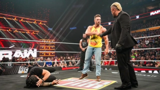Что не показали камеры после окончания шоу WWE RAW?