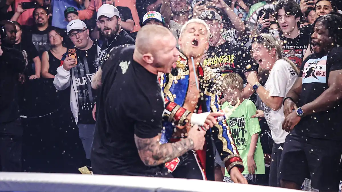 Рэнди Ортон сорвал главный матч SmackDown между Коди Роудсом и Сами Зейном