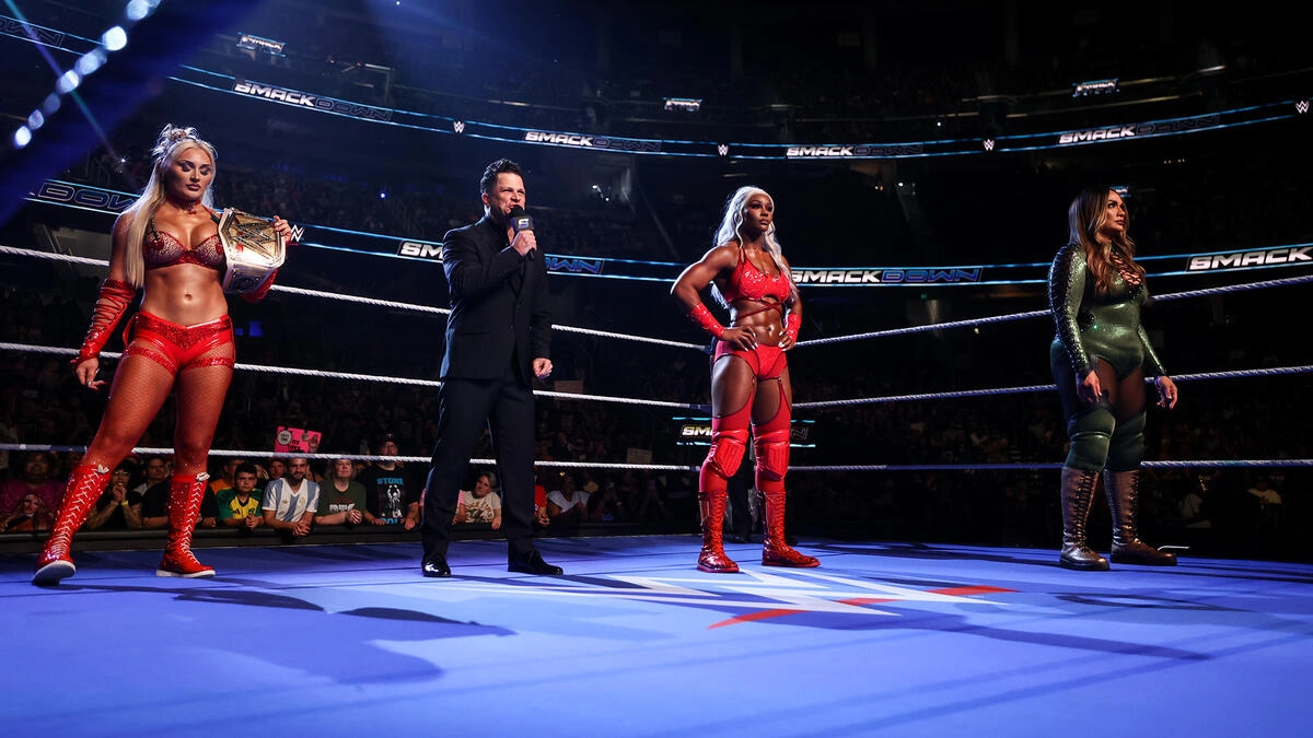 Объяснение неудачного завершения матча за женское чемпионство WWE